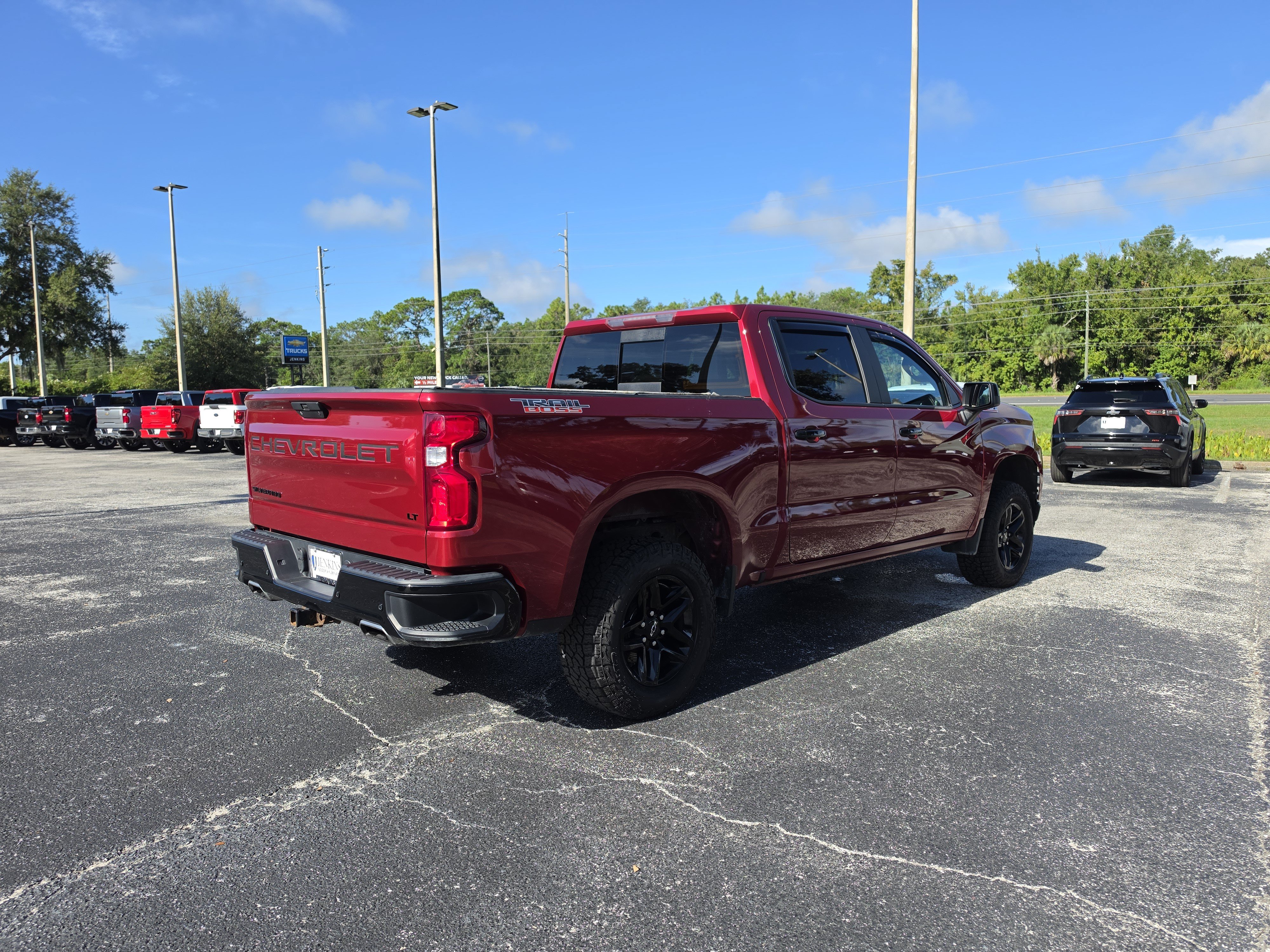 Used 2020 Chevrolet Silverado 1500 LT Trail Boss AWD/4WD image 5