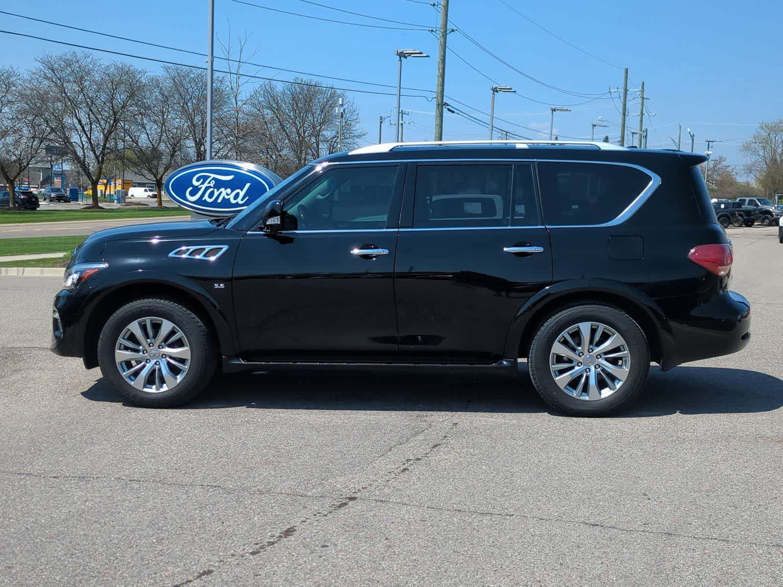 Used 2016 INFINITI QX80 4WD w/ Driver's Assistance Package image 5