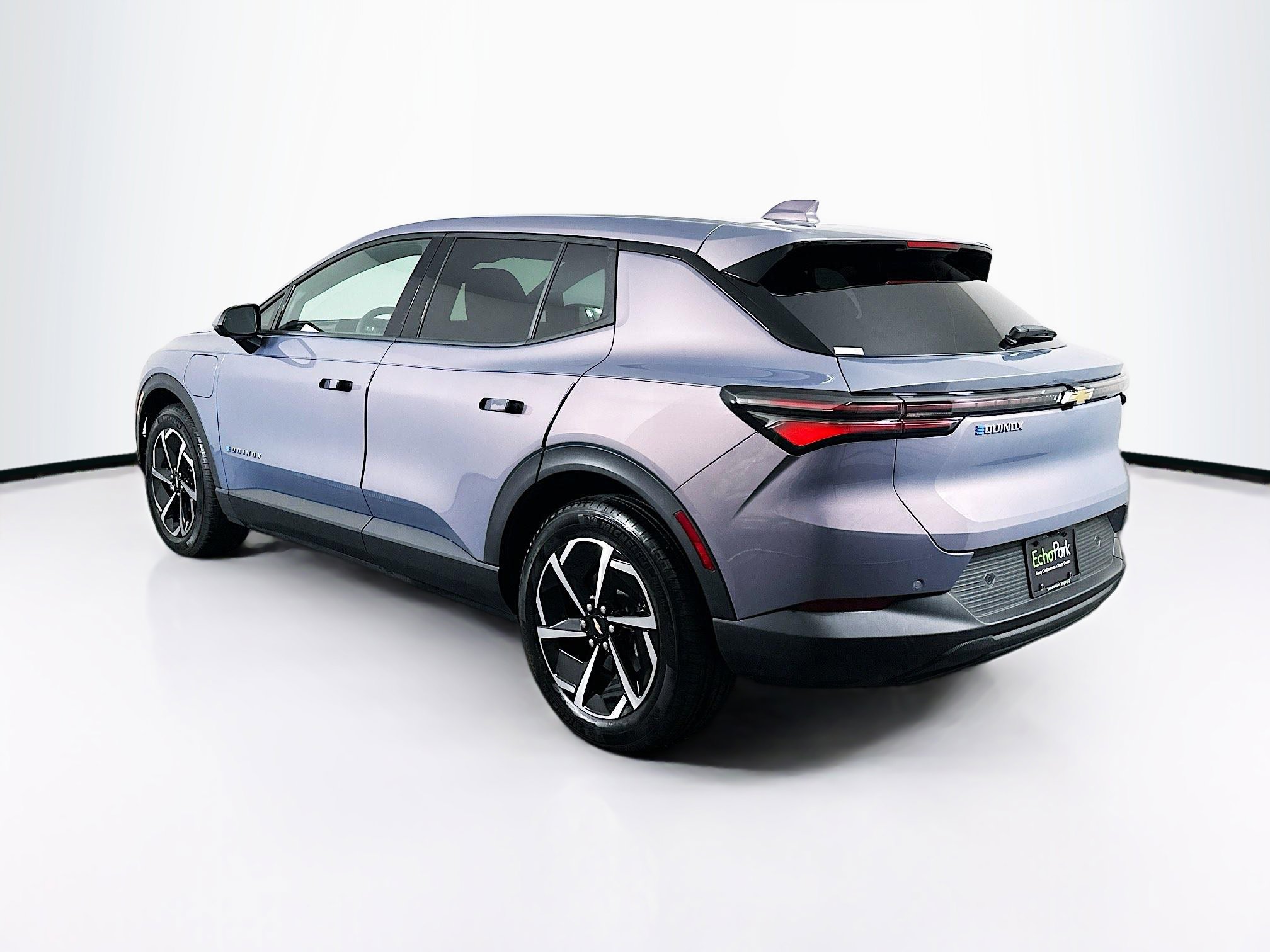 Used 2025 Chevrolet Equinox EV LT image 5