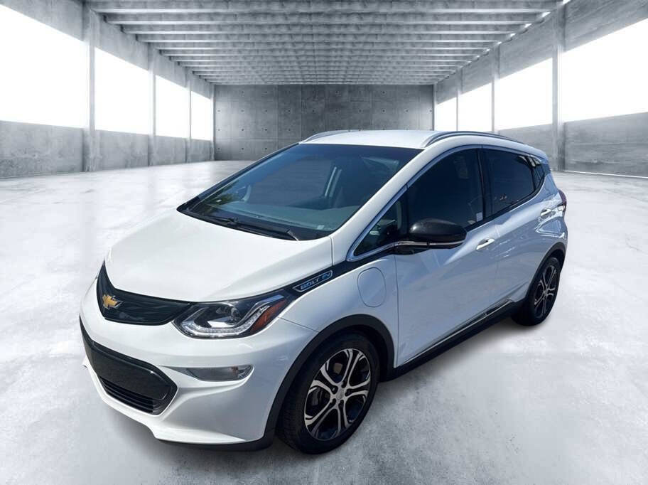 Used 2018 Chevrolet Bolt Premier w/ Infotainment Package FWD image 1