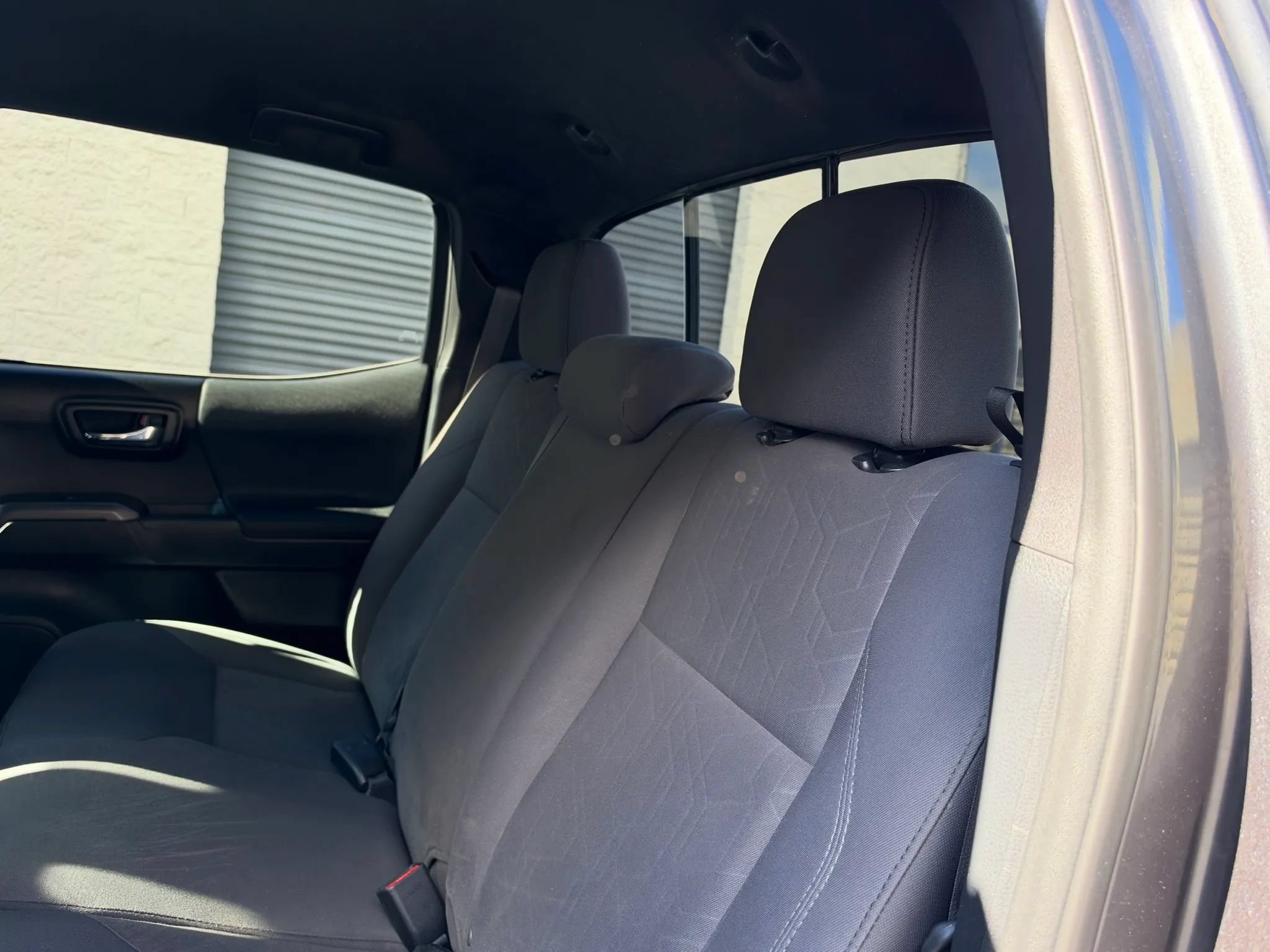 Used 2019 Toyota Tacoma TRD Off-Road AWD/4WD image 31