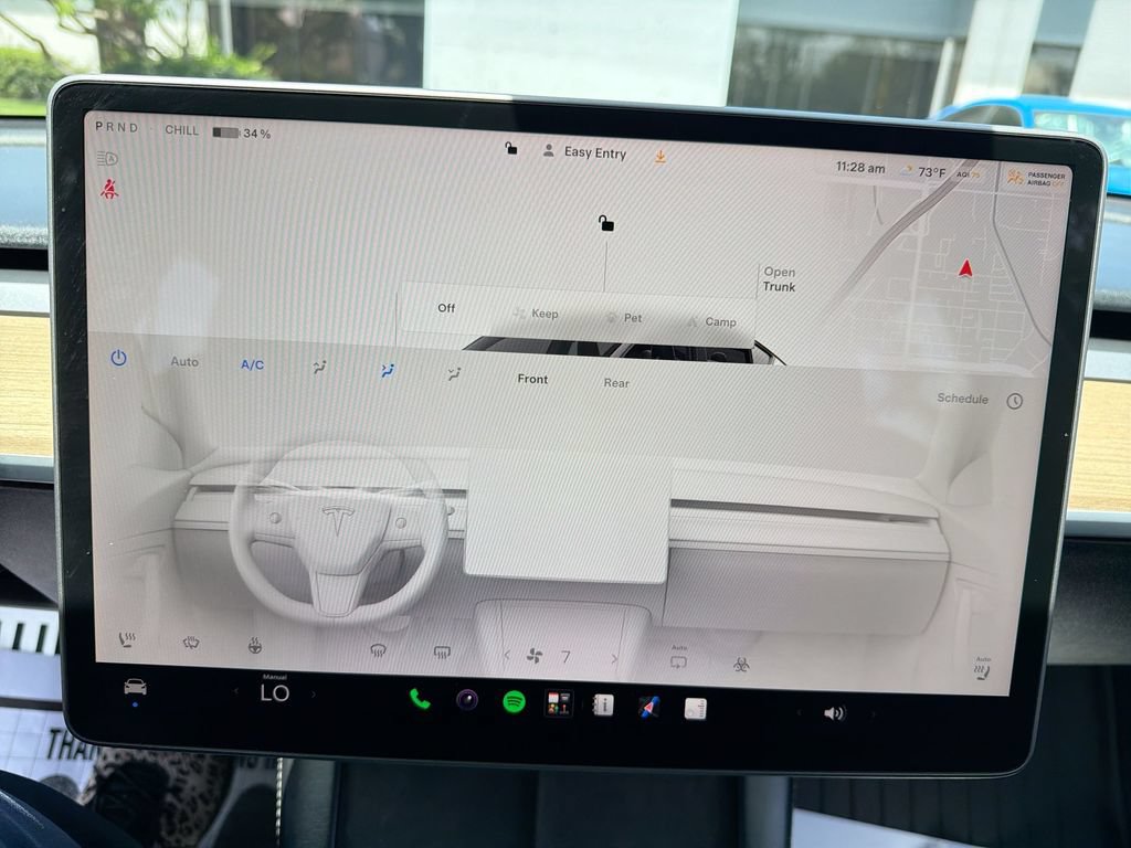 Used 2022 Tesla Model Y Long Range AWD/4WD image 17
