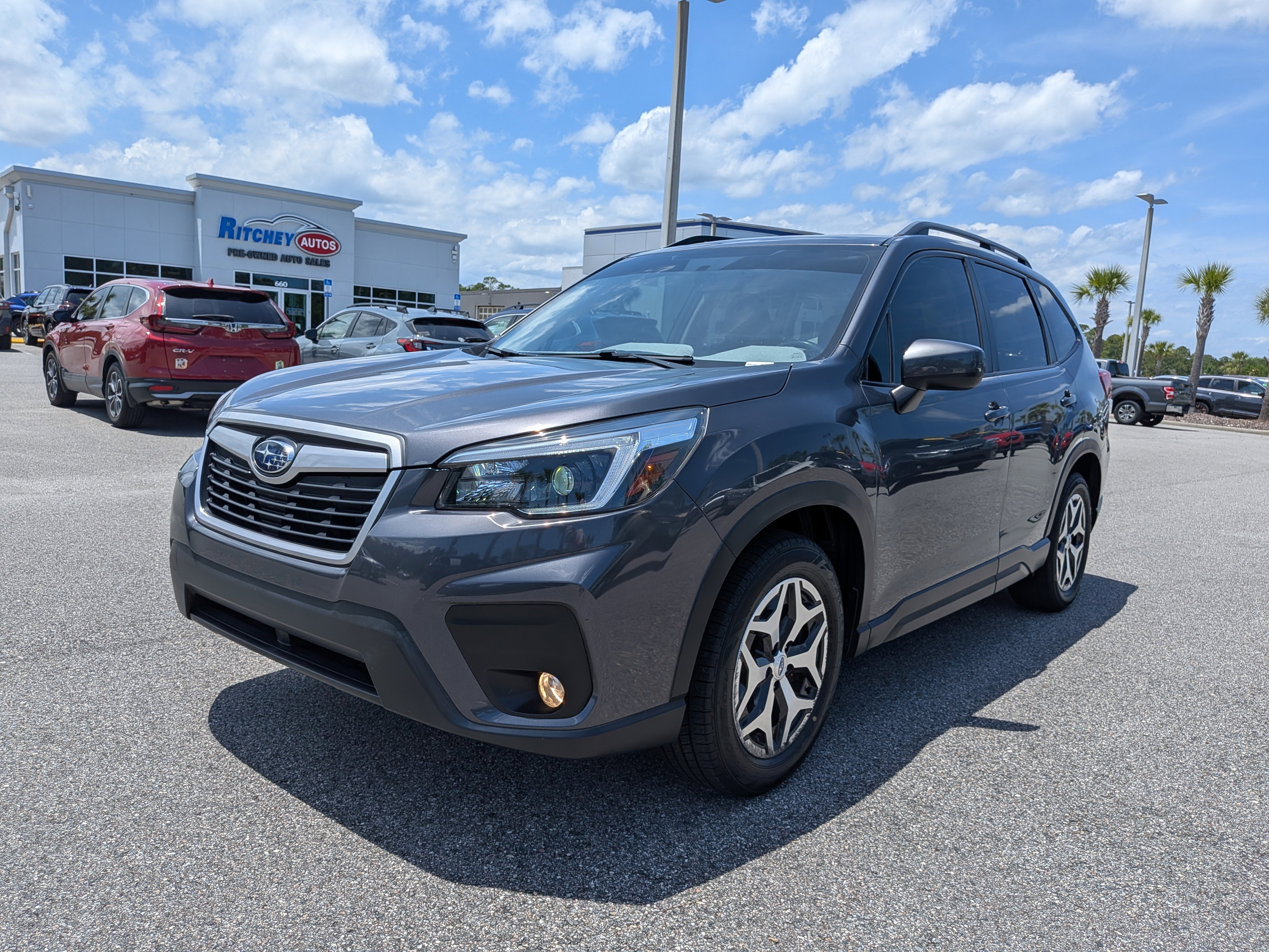 Used 2021 Subaru Forester Premium AWD/4WD image 8