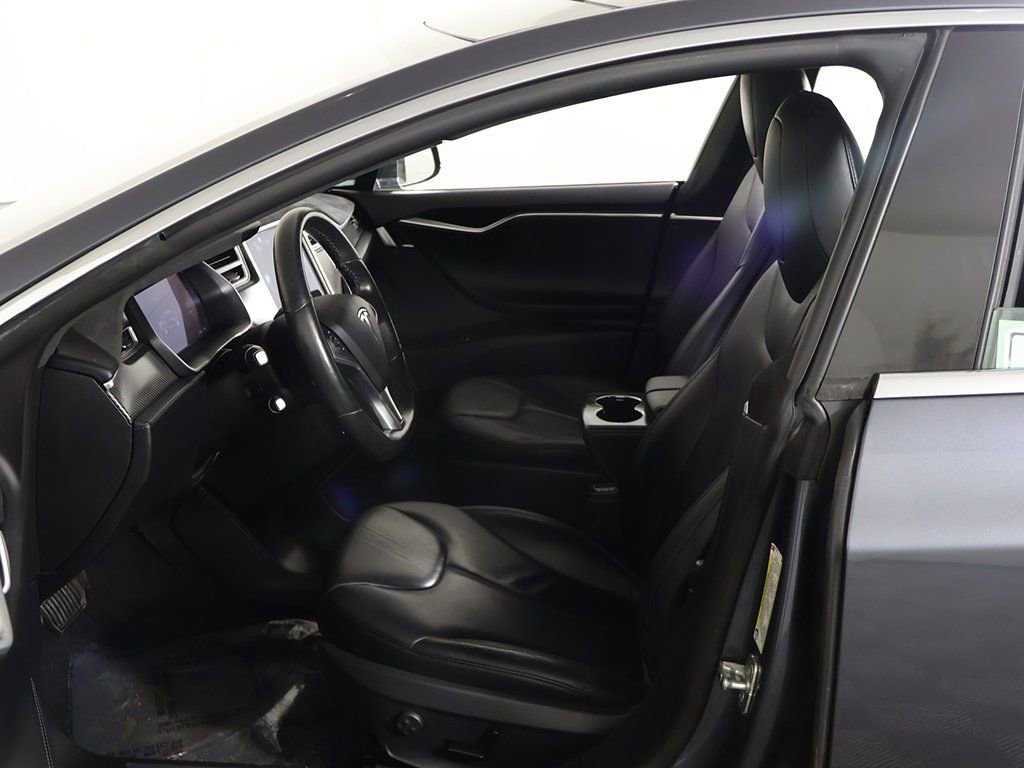 Used 2015 Tesla Model S 85D image 27