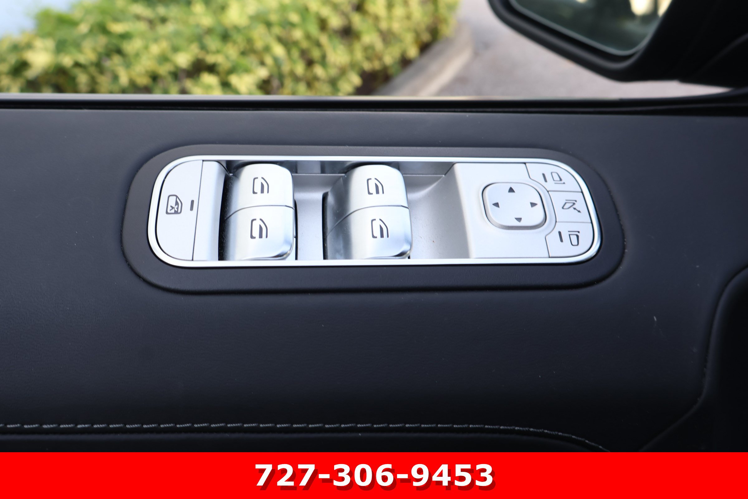 Used 2025 Mercedes-Benz G 580 w/ EQ Technology image 16