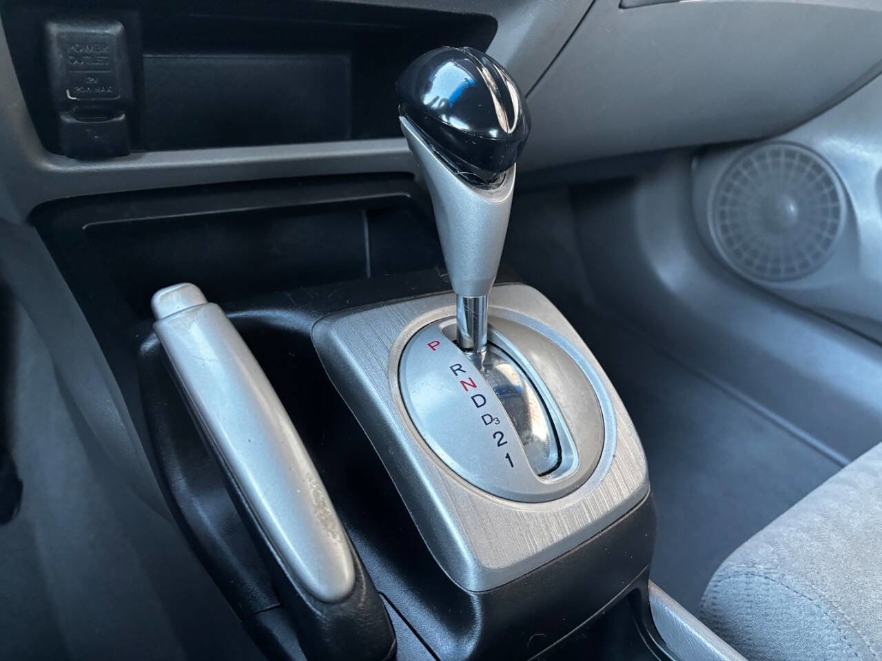 Used 2010 Honda Civic LX image 23