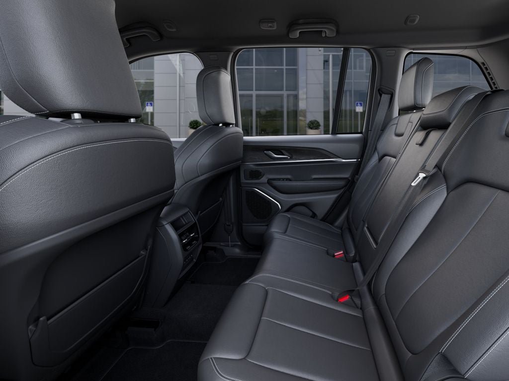 New 2026 Jeep Grand Cherokee Limited AWD/4WD image 23