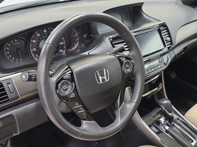 Used 2017 Honda Accord EX-L image 12