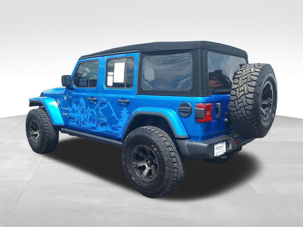 Used 2024 Jeep Wrangler Unlimited Sahara AWD/4WD image 3
