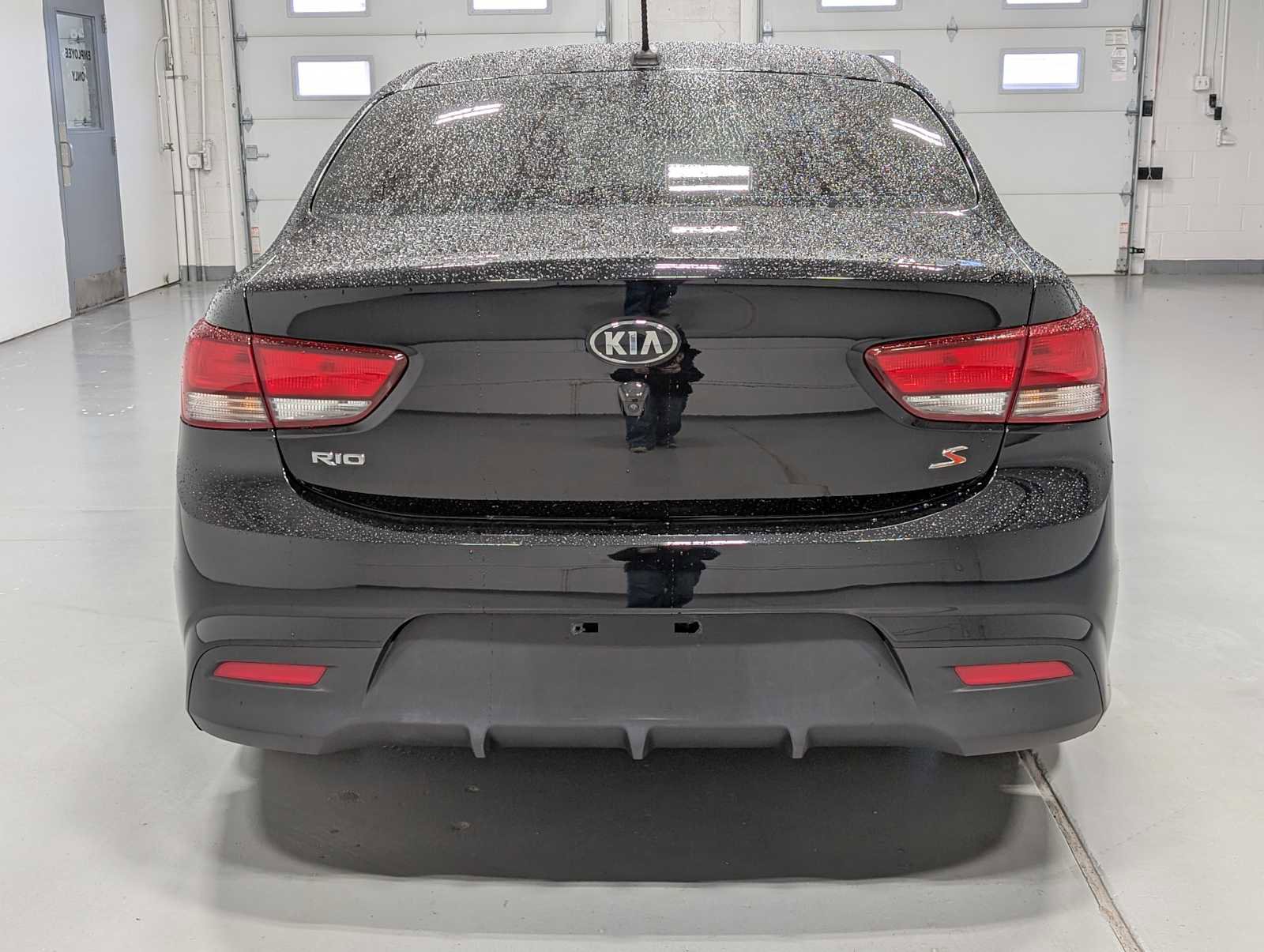 Used 2020 Kia Rio S image 9