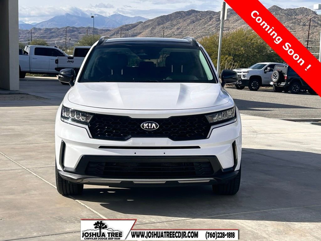 Used 2021 Kia Sorento S w/ Panoramic Sunroof Package image 2