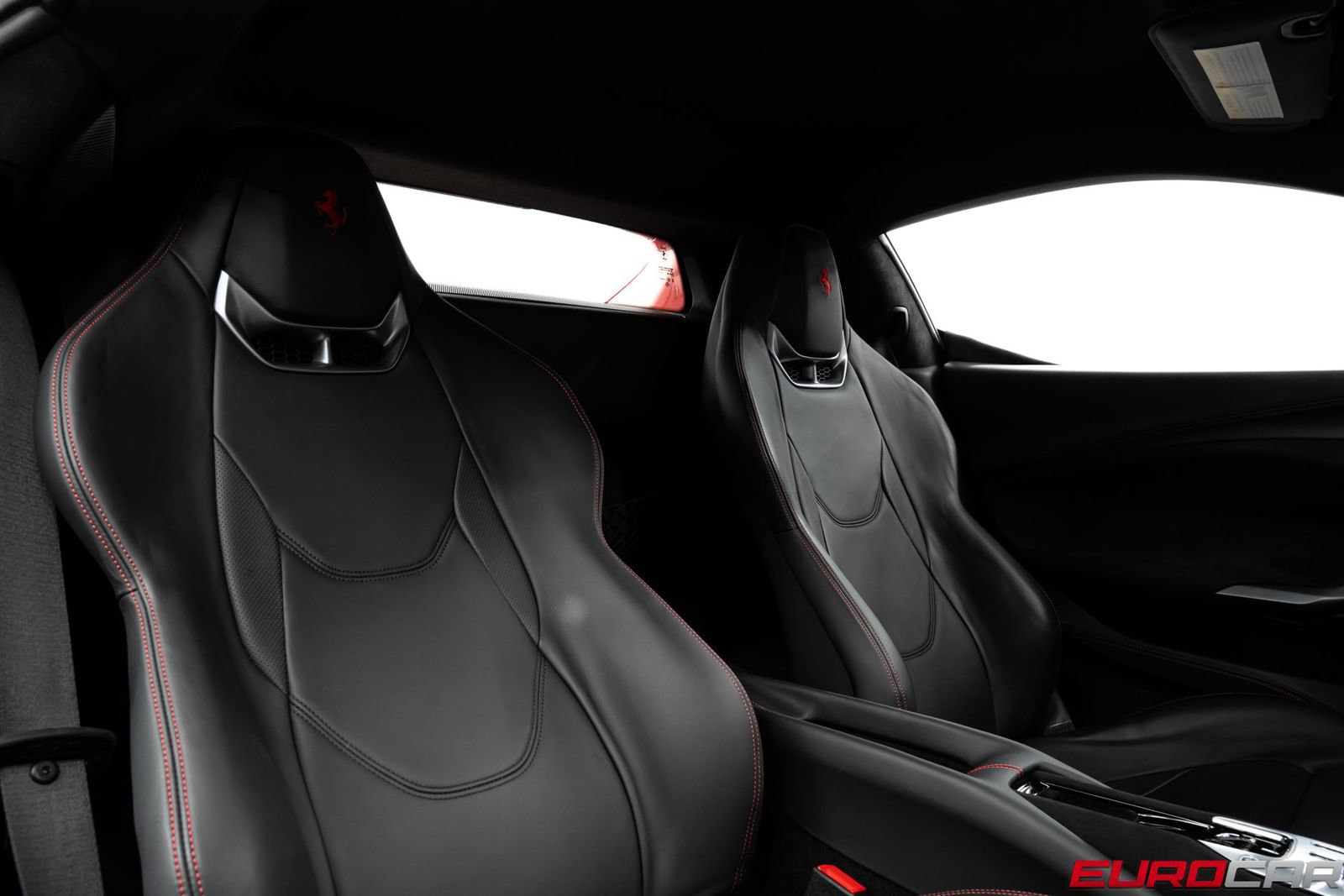 Used 2023 Ferrari 296 GTB RWD image 37
