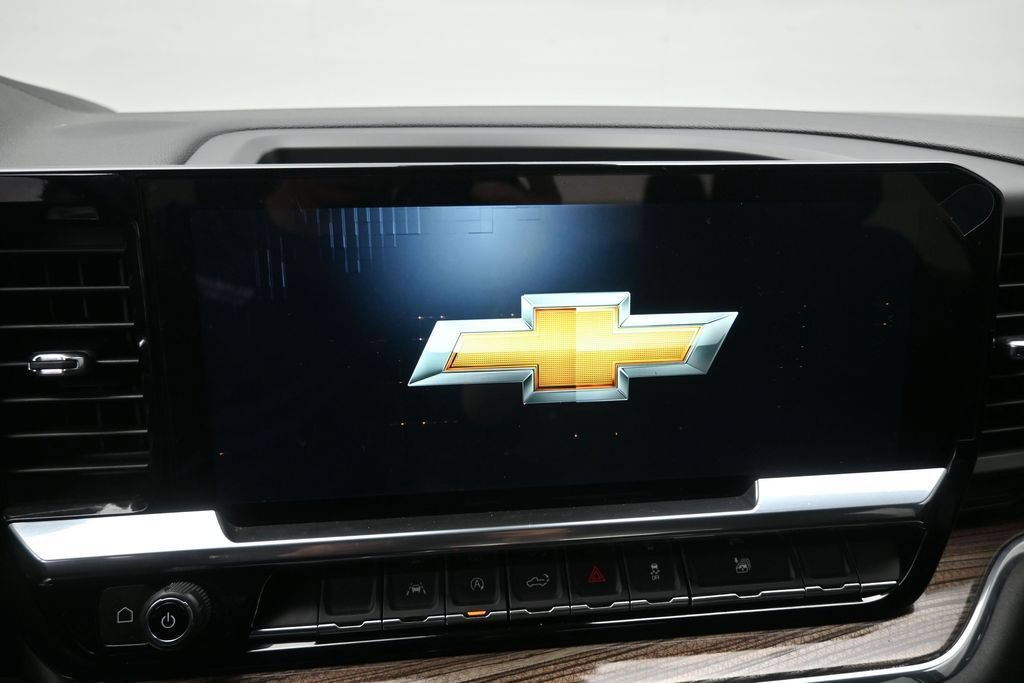 Used 2023 Chevrolet Silverado 1500 RST RWD image 13