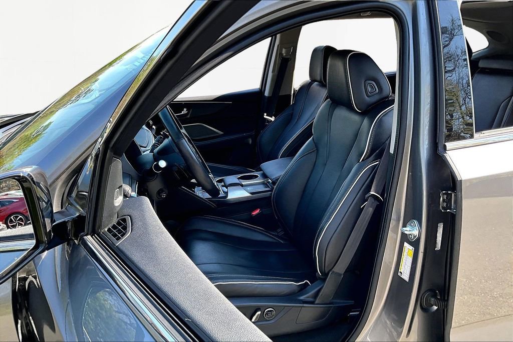 Used 2023 Acura MDX SH-AWD w/ Advance Package image 17