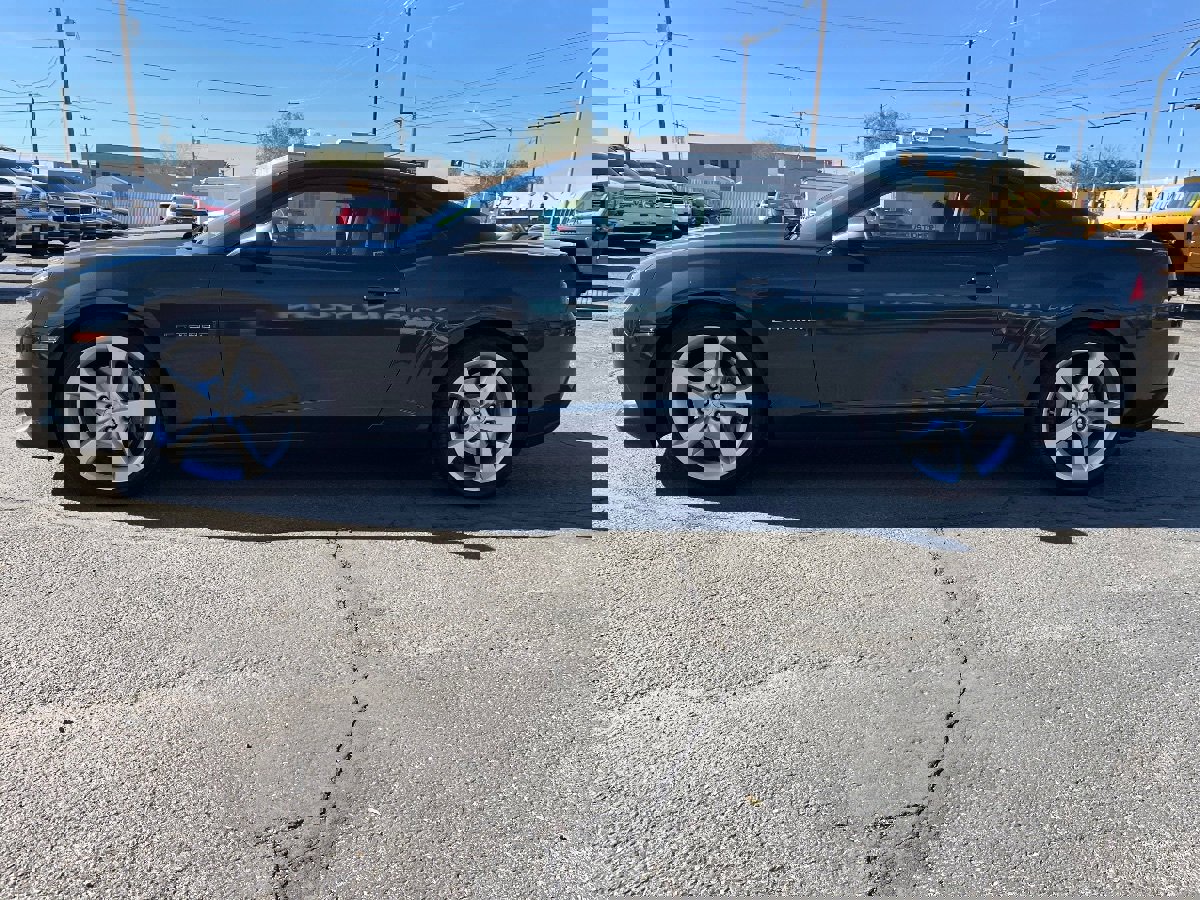 Used 2014 Chevrolet Camaro SS image 9
