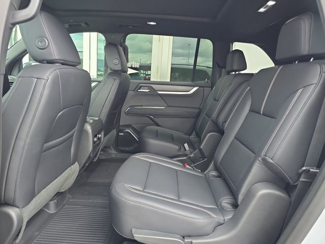 New 2026 GMC Acadia Elevation w/ Black Edition FWD image 15