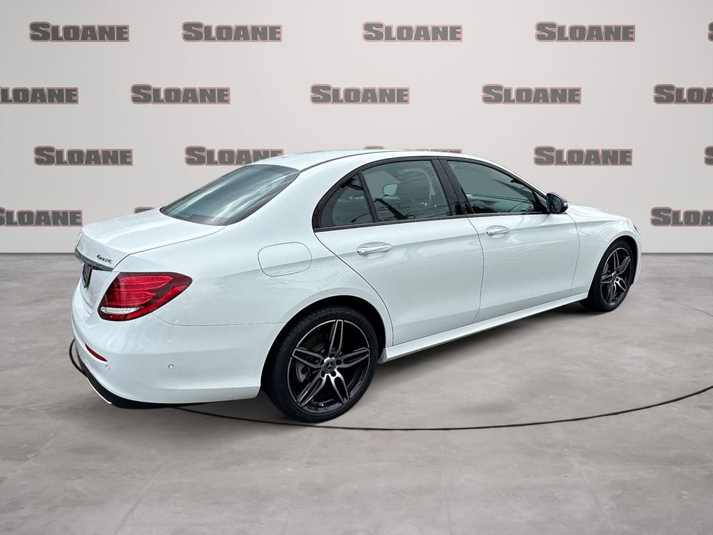 Used 2019 Mercedes-Benz E 300 4MATIC image 5