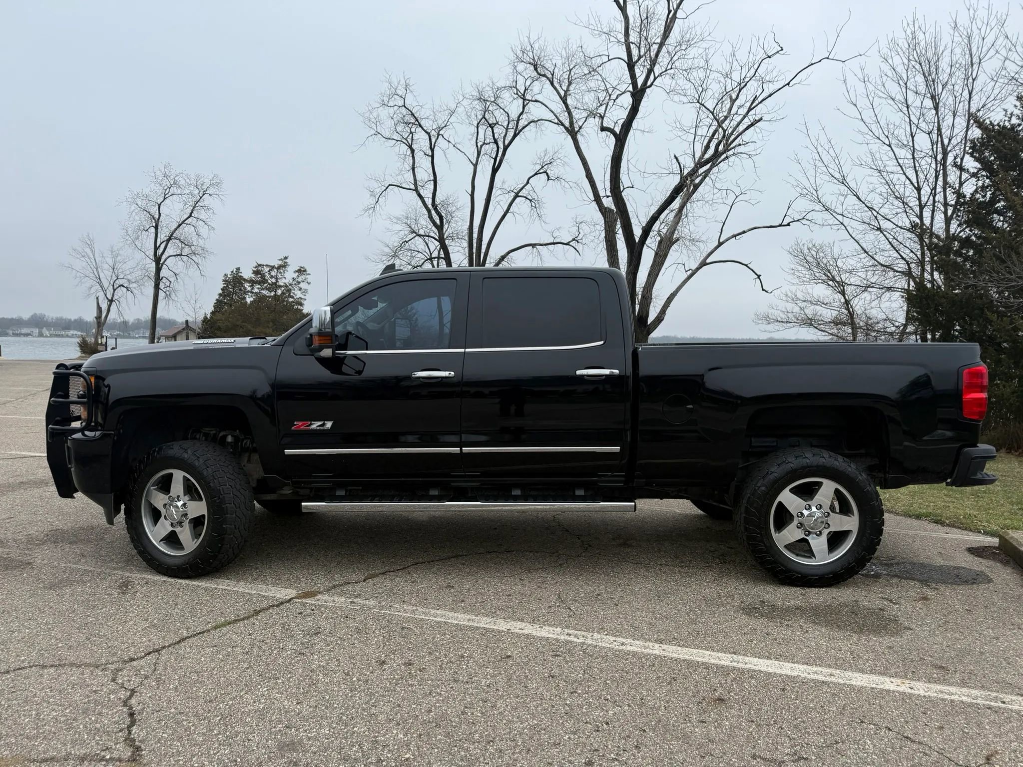 Used 2016 Chevrolet Silverado 2500 LTZ w/ Duramax Plus Package AWD/4WD image 8
