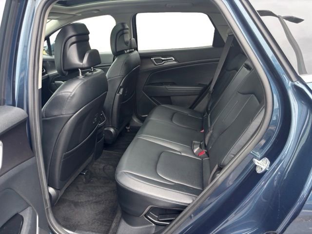 Used 2023 Kia Sportage EX w/ EX Premium Package AWD/4WD image 11
