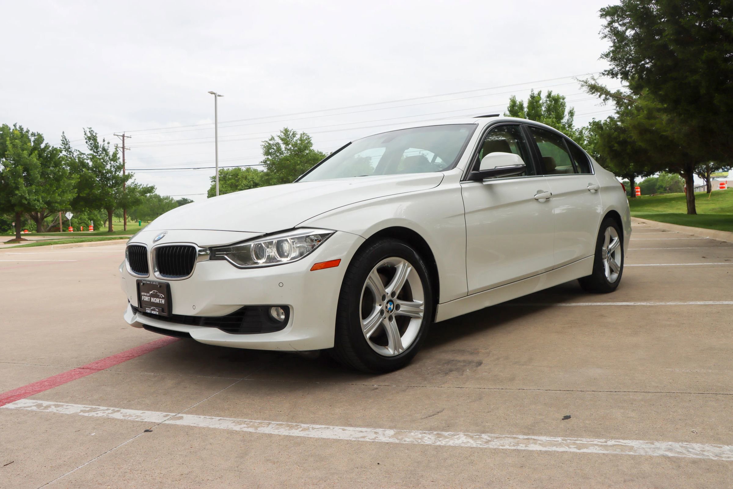 Used 2015 BMW 328i Sedan RWD image 3