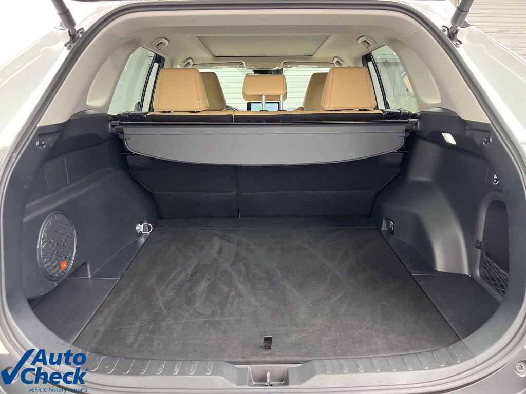 Used 2024 Toyota RAV4 Limited w/ Advanced Technology Package image 24