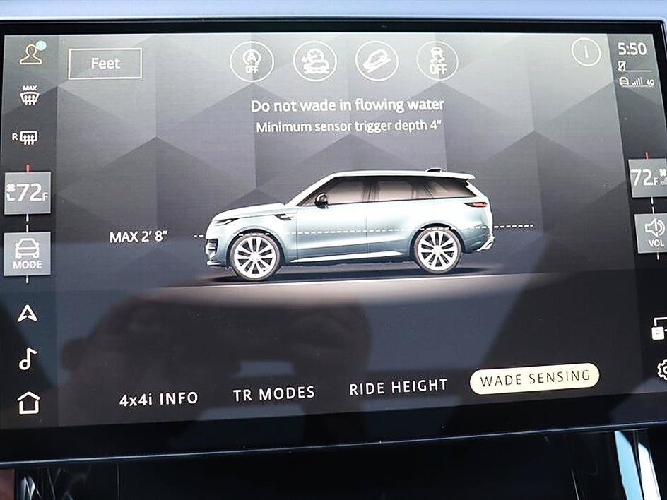 Used 2024 Land Rover Range Rover Sport SE AWD/4WD image 35