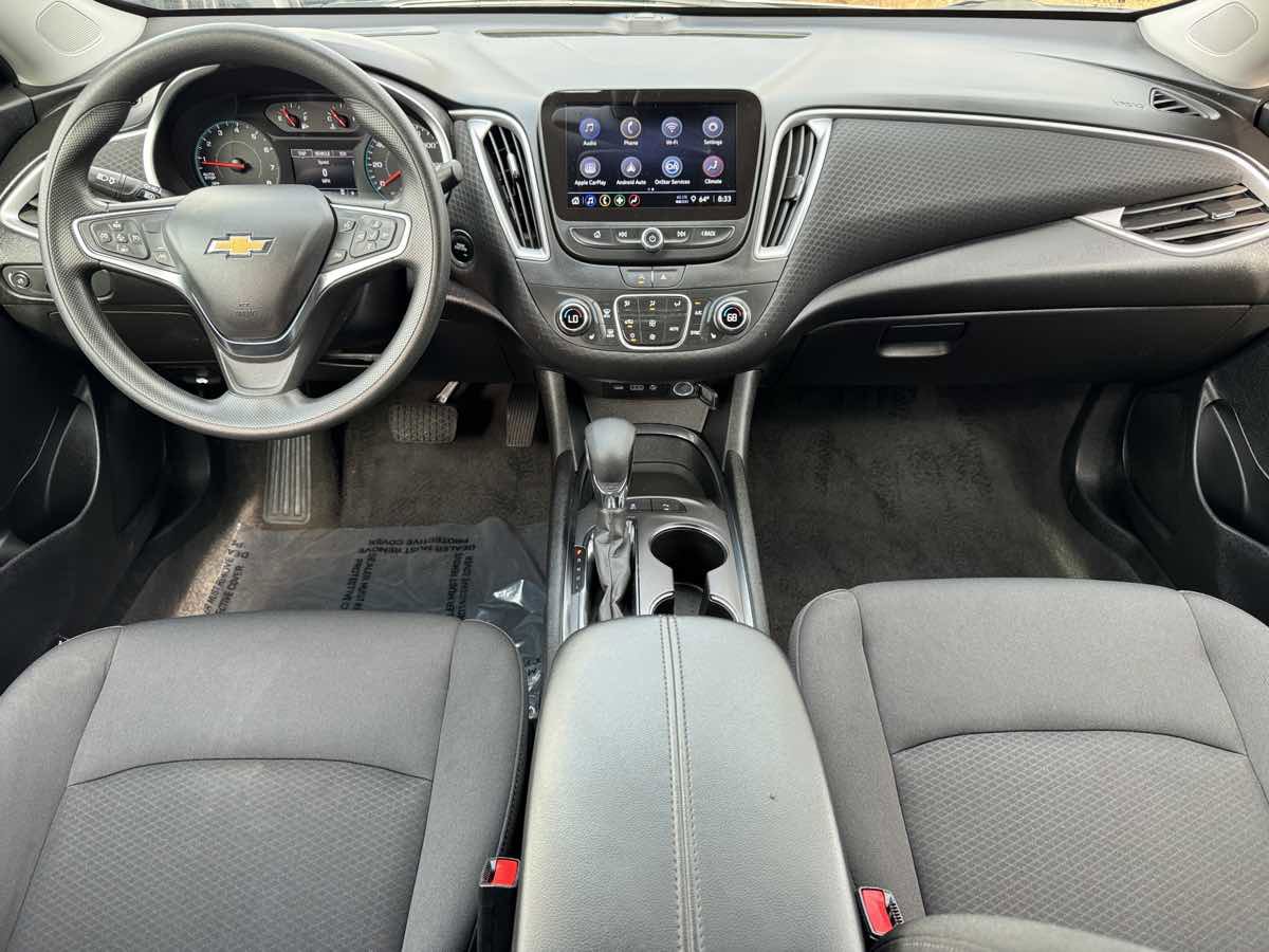 Used 2025 Chevrolet Malibu LT FWD image 20