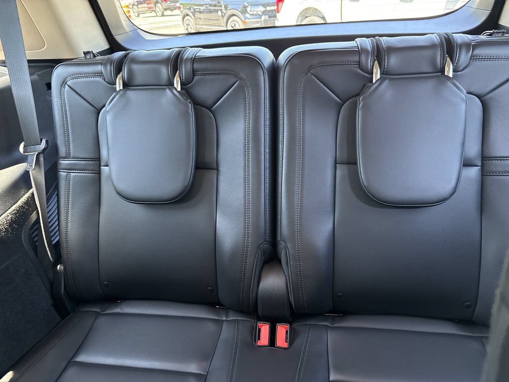 Used 2022 Lincoln Aviator Reserve w/ Equipment Group 201A AWD/4WD image 22