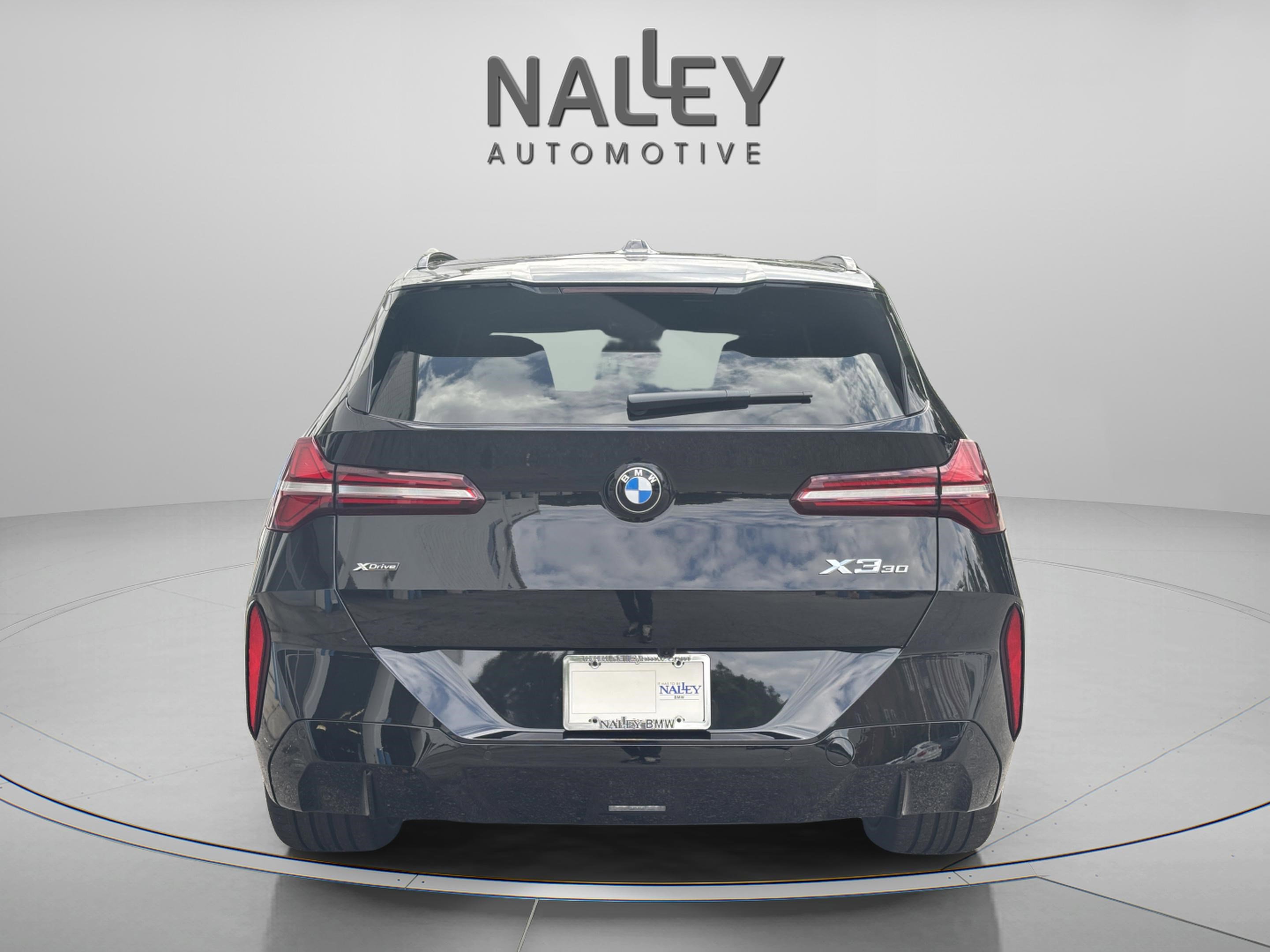 Used 2026 BMW X3 xDrive30 w/ M Sport Package image 3