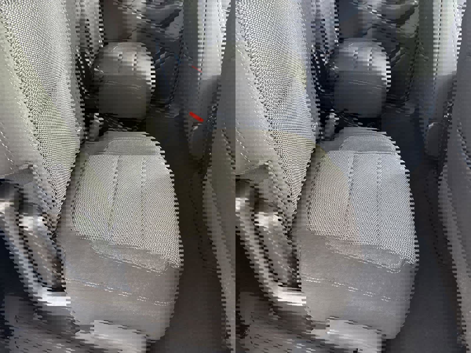 Used 2023 Chevrolet Traverse LT image 15