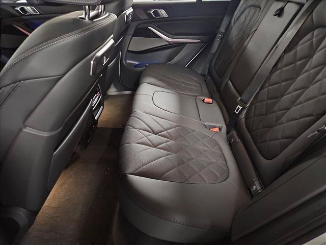 New 2026 BMW X5 xDrive40i w/ M Sport Package AWD/4WD image 16