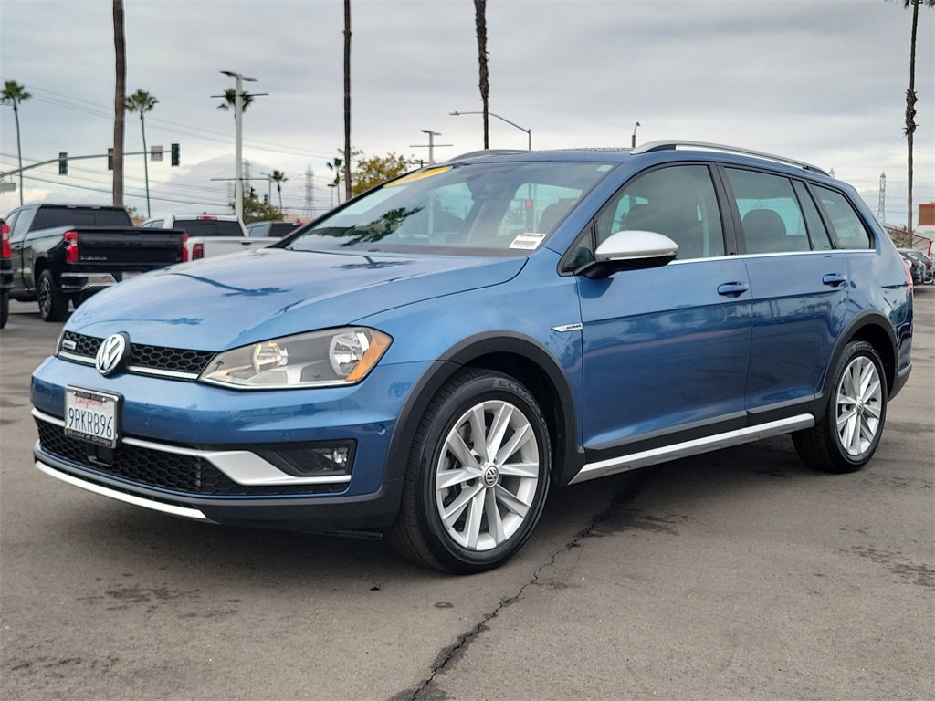 Used 2017 Volkswagen Golf Alltrack SE image 27