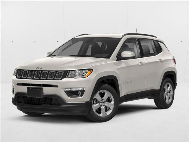 Used 2019 Jeep Compass Latitude FWD image 1