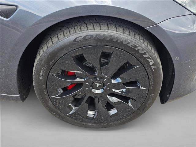 Used 2018 Tesla Model 3 Long Range RWD image 9