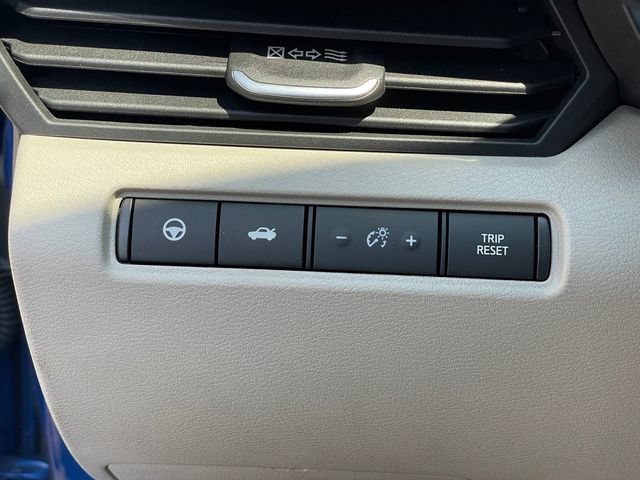 Used 2025 Nissan Altima 2.5 SL AWD/4WD image 16