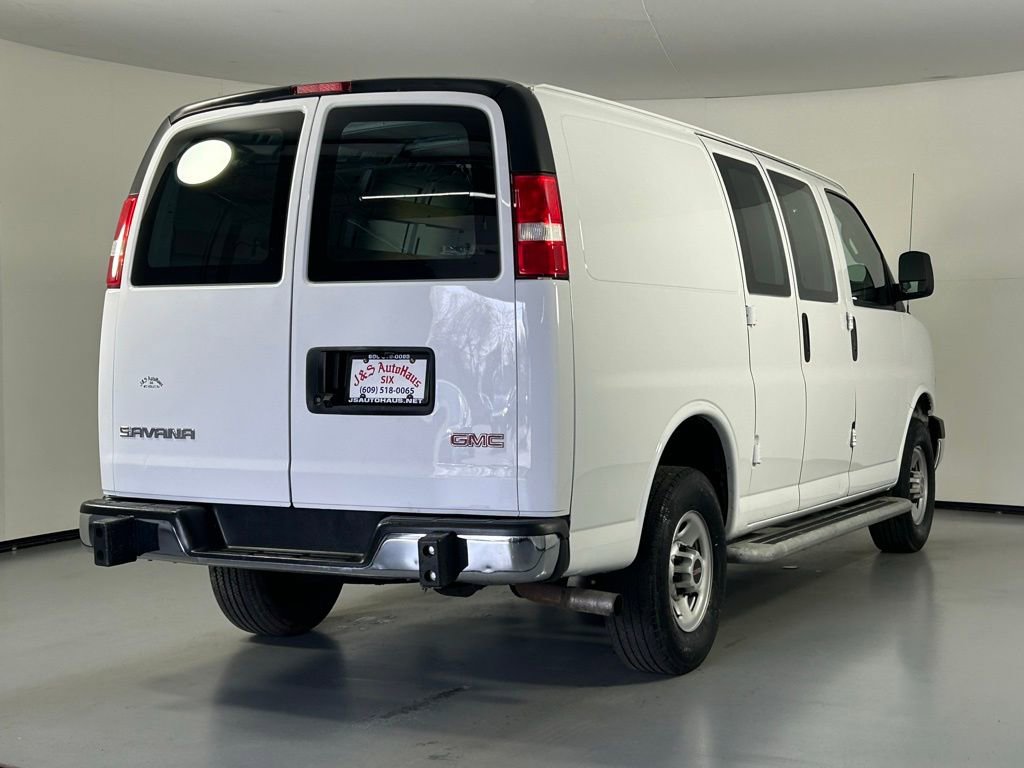 Used 2024 GMC Savana 2500 w/ Driver Convenience Package image 7