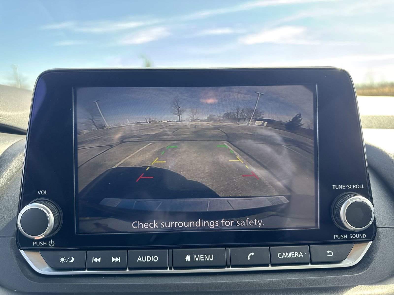 Used 2024 Nissan Rogue SV image 15