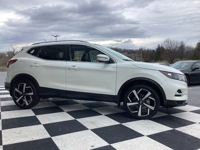 Used 2022 Nissan Rogue Sport SL image 6