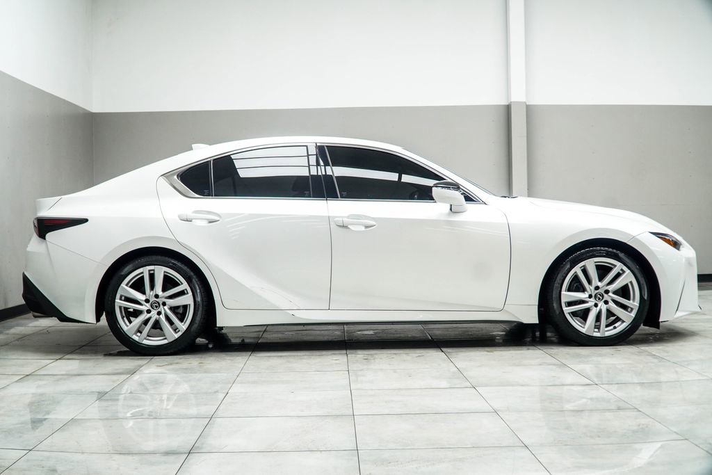 Used 2023 Lexus IS 300 w/ Comfort Package RWD image 6