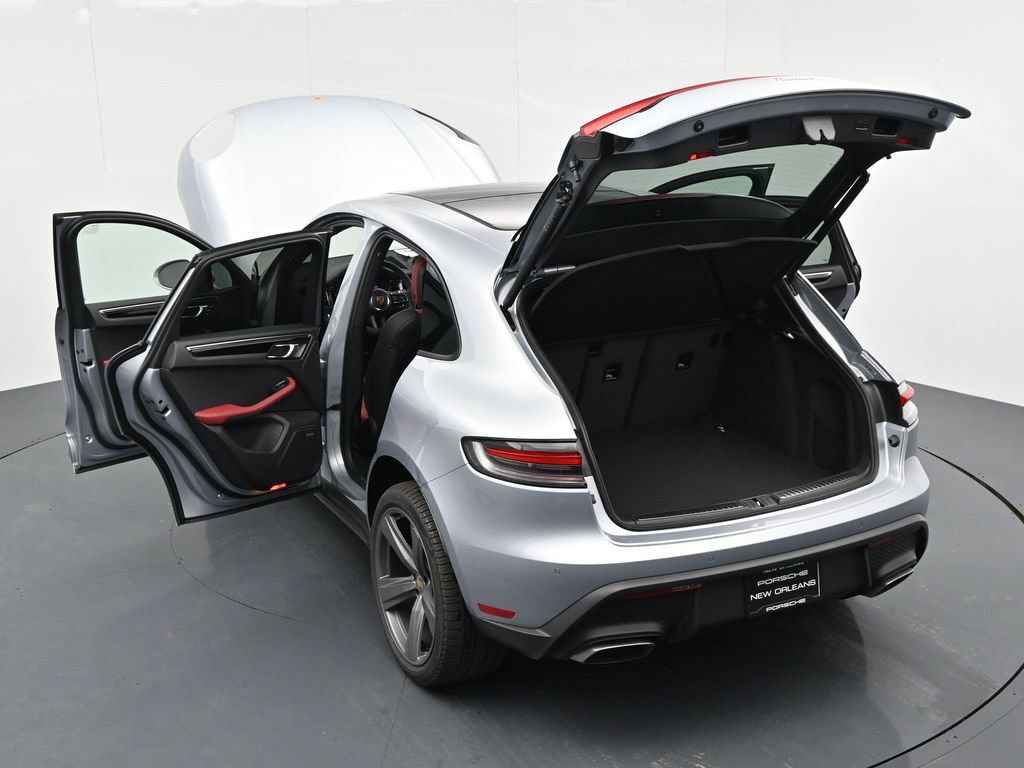 New 2026 Porsche Macan AWD/4WD image 19