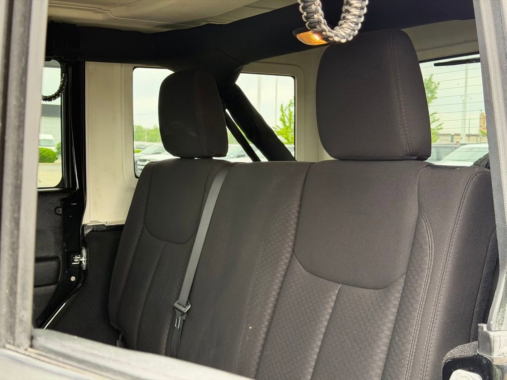Used 2013 Jeep Wrangler Unlimited Sport AWD/4WD image 26