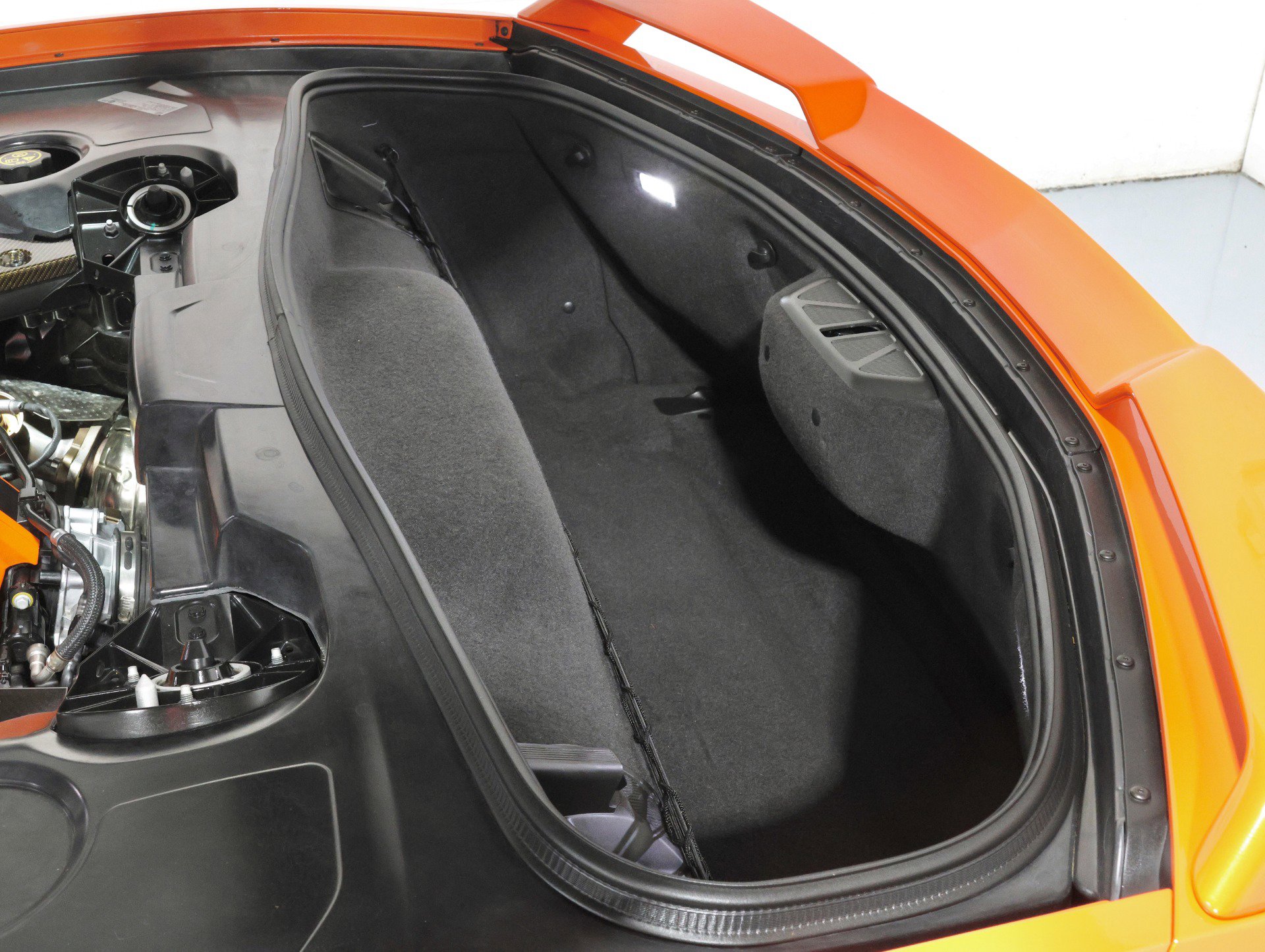 Used 2021 Chevrolet Corvette Stingray Premium Cpe w/ Z51 Performance Package image 51