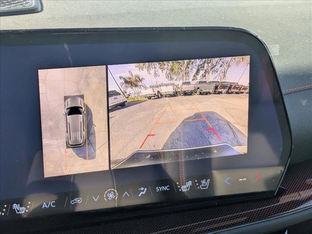 New 2026 Chevrolet Traverse RS image 7