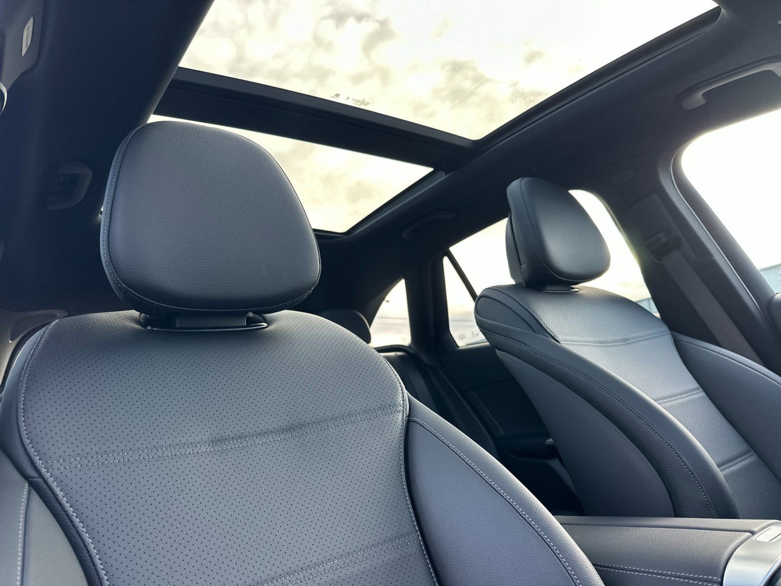 New 2026 Mercedes-Benz GLC 300 4MATIC image 16