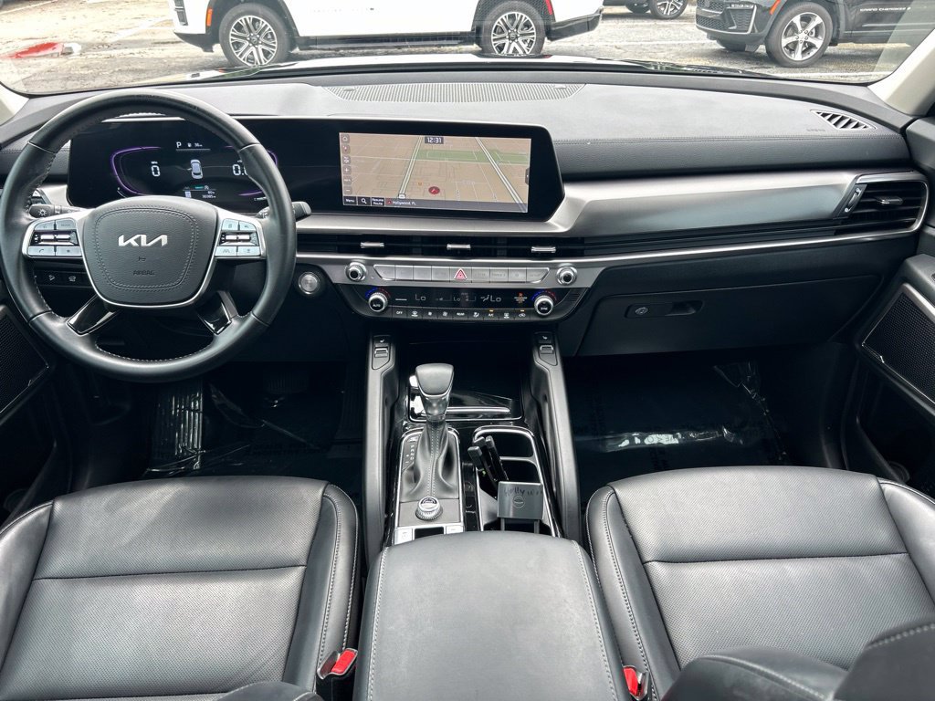 Used 2025 Kia Telluride S FWD image 34