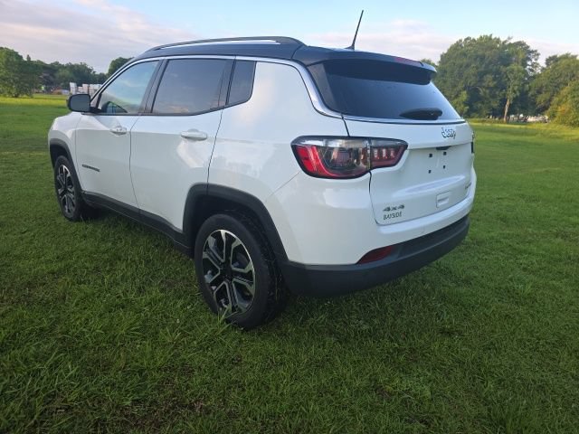 Used 2022 Jeep Compass Limited AWD/4WD image 4
