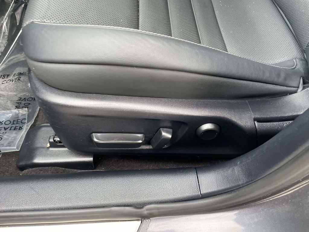 Used 2022 Lexus IS 350 F Sport w/ Navigation Package image 30