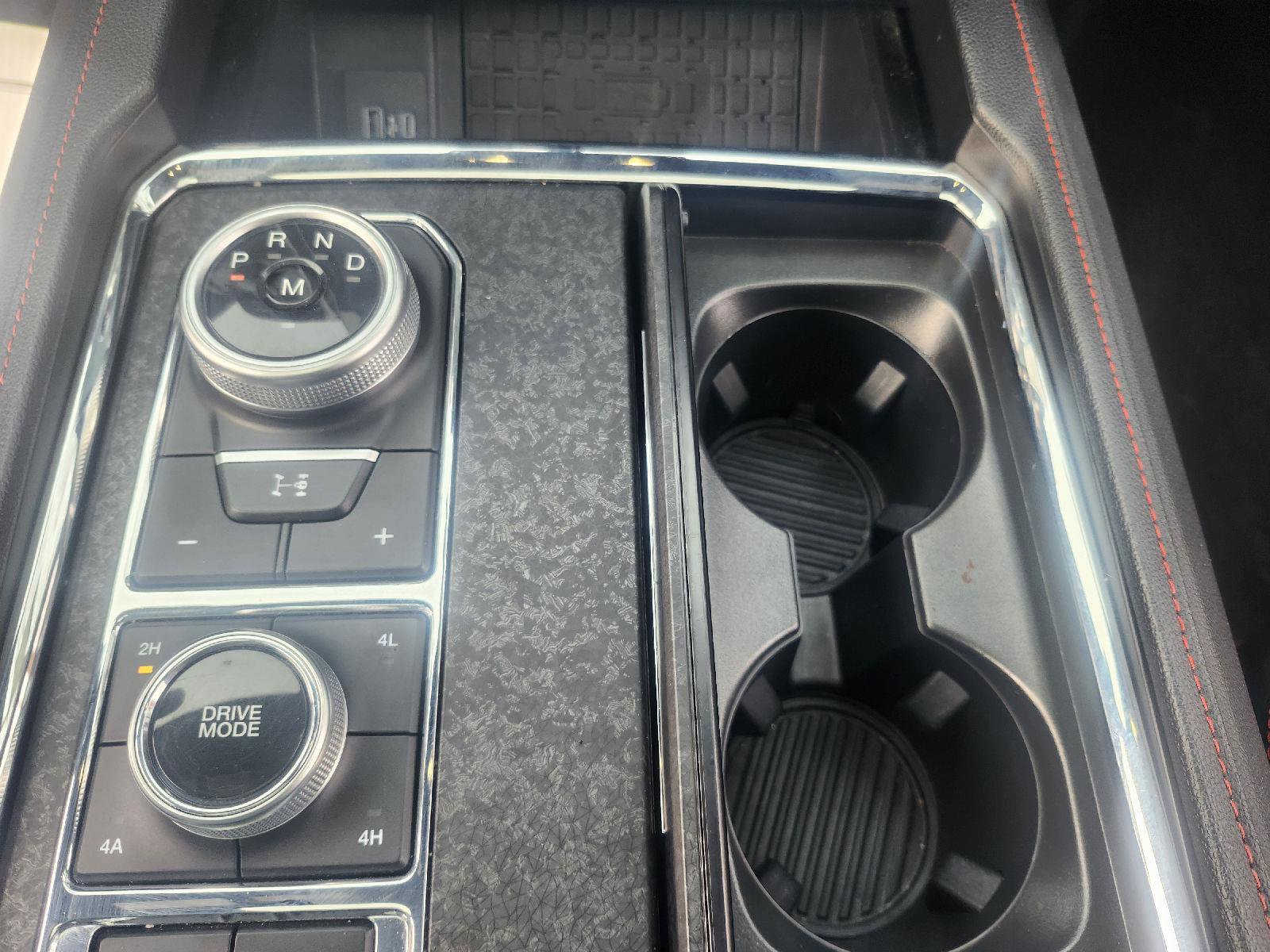 Used 2023 Ford Expedition Limited image 20