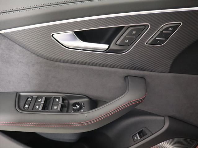 New 2026 Audi RS Q8 performance image 25