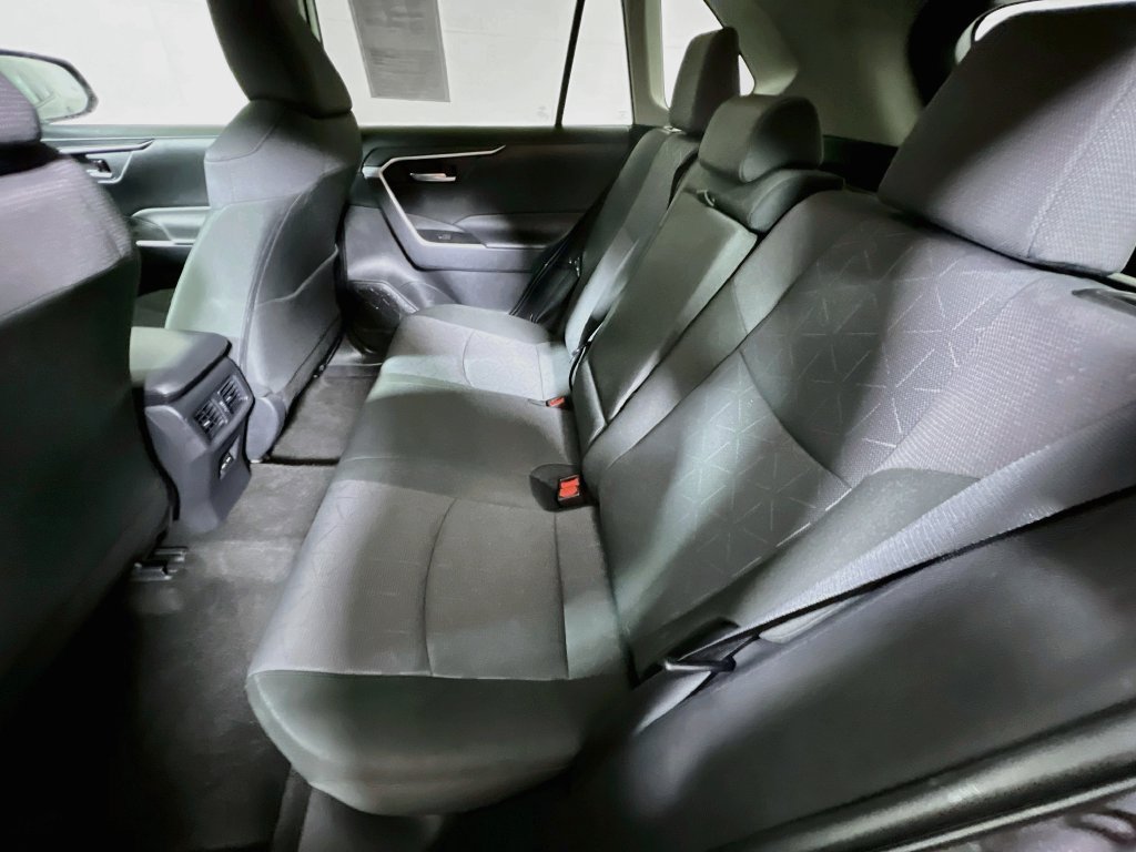 Certified 2025 Toyota RAV4 XLE AWD/4WD image 21